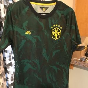 Nike SB Authentic special edition Brazil Jersey